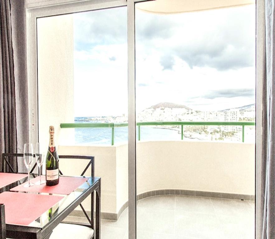 לוס כריסטיאנוס Amazing Sea View In Los Cristianos מראה חיצוני תמונה