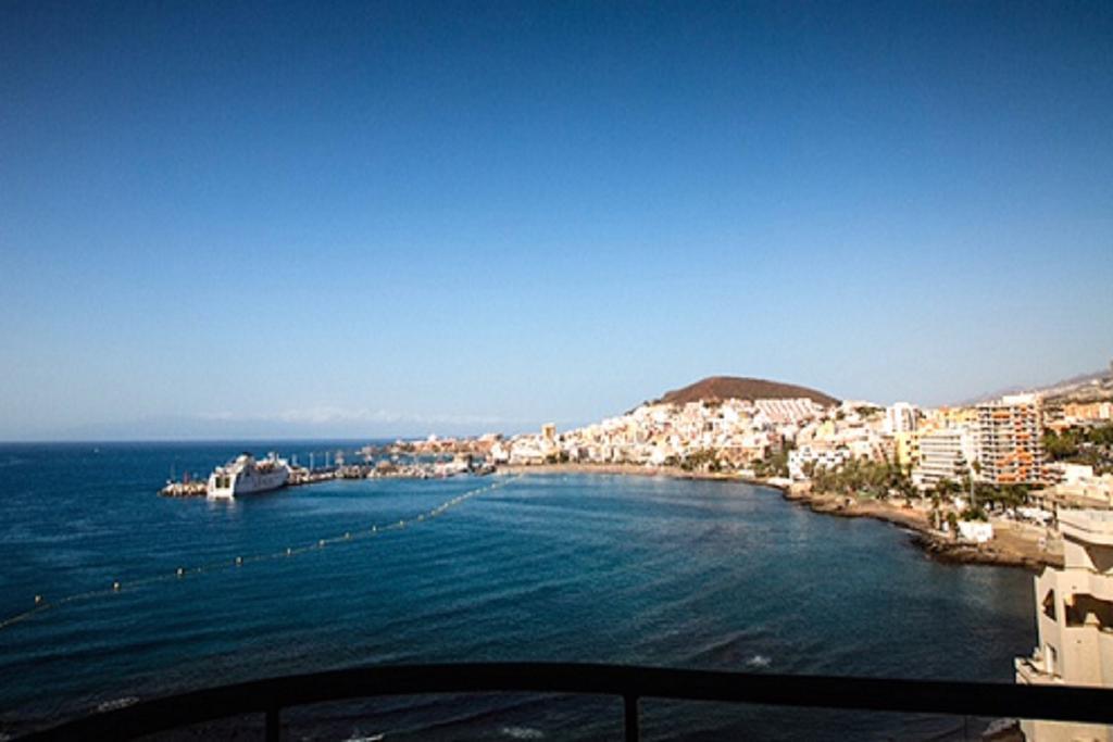 לוס כריסטיאנוס Amazing Sea View In Los Cristianos מראה חיצוני תמונה